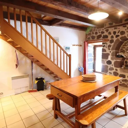 Maison De Caractere, 2 Ch, 4 Pers, Jardin, Animaux Admis, Wifi, Proche Puy Mary - Fr-1-742-106 Dom wakacyjny Mandailles-Saint-Julien